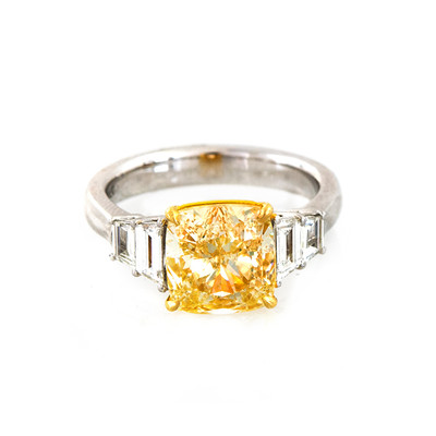 Anillo en oro con Diamante amarillo (CIRARI)