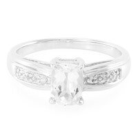 Anillo en plata con Goshenita