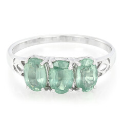 Anillo en plata con Cianita menta
