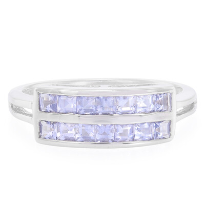 Anillo en plata con Iolita de Madagascar