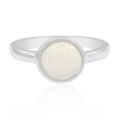 Anillo en plata con Ópalo de Welo