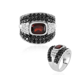 Anillo en plata con Granate de Mozambique