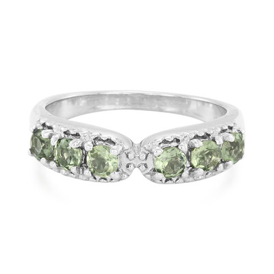 Anillo en plata con Apatita de Rusia