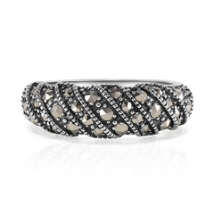Anillo en plata con Marcasita