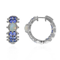 Pendientes en plata con Ópalo de Welo (Dallas Prince Designs)