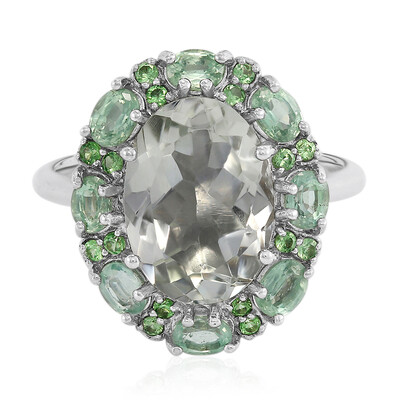 Anillo en plata con Amatista verde