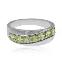 Anillo en plata con Granate de Malí