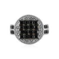 Anillo en plata con Espinela negra