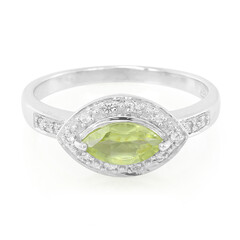 Anillo en plata con Peridoto de Manchú