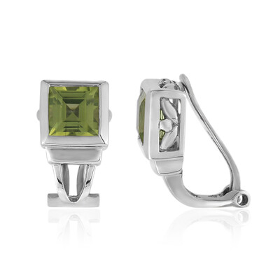 Clip de oreja en plata con Peridoto