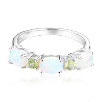 Anillo en plata con Ópalo de Welo