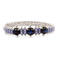 Brazalete en plata con Labradorita (Dallas Prince Designs)