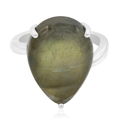 Anillo en plata con Labradorita
