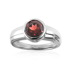 Anillo en plata con Granate de Mozambique