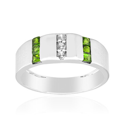 Anillo en plata con Diópsido de Rusia