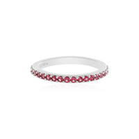 Anillo en plata con Espinela roja noble