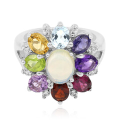 Anillo en plata con Ópalo de Welo