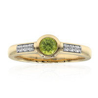 Anillo en oro con Peridoto de Arizona (Amanda Adkins)
