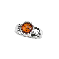 Anillo en plata con Ámbar báltico