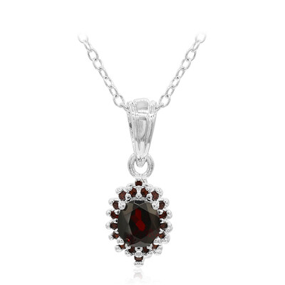 Collar en plata con Granate