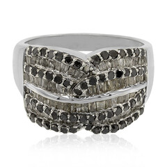 Anillo en plata con Diamante negro