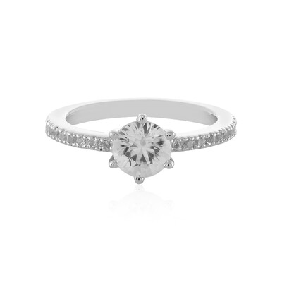 Anillo en plata con Zircón