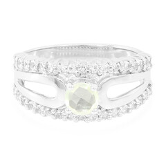 Anillo en plata con Prehnita