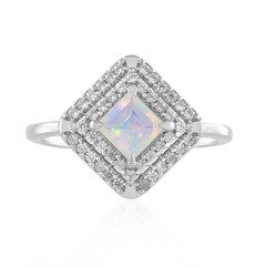 Anillo en plata con Ópalo de Welo