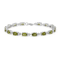 Brazalete en plata con Peridoto de Birmania
