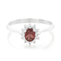 Anillo en plata con Granate de Malaya