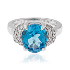Anillo en plata con Topacio de Marambaia