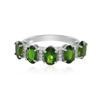 Anillo en plata con Diópsido de Rusia