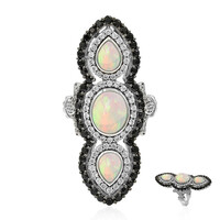 Anillo en plata con Ópalo de Welo (Dallas Prince Designs)