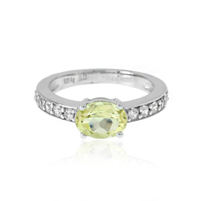 Anillo en plata con Cuarzo del Ouro Verde