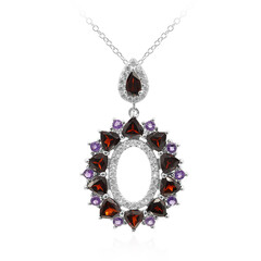 Collar en plata con Granate