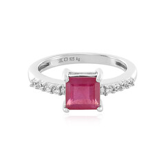 Anillo en plata con Rubí de Madagascar