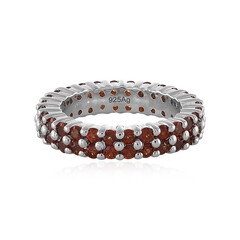 Anillo en plata con Granate de Mozambique