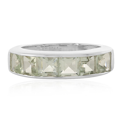 Anillo en plata con Amatista verde