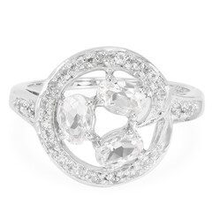 Anillo en plata con Goshenita