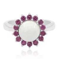 Anillo en plata con Jadeita blanca