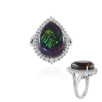 Anillo en plata con Ópalo de Mezezo (Adela Silber)