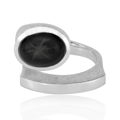 Anillo en plata con Diópsido estrella de la India