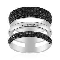 Anillo en plata con Espinela negra