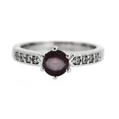 Anillo en plata con Rodolita