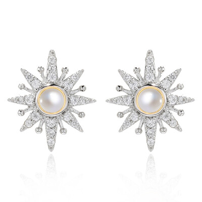 Pendientes en plata con Perla Freshwater (Dallas Prince Designs)