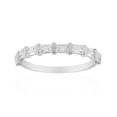 Anillo en plata con Zircón