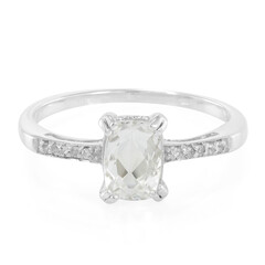Anillo en plata con Berilo del Himalaya