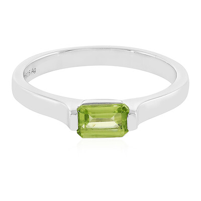 Anillo en plata con Peridoto