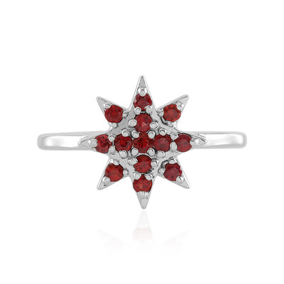 Anillo en plata con Rubí de Tanzania (Adela Silber)