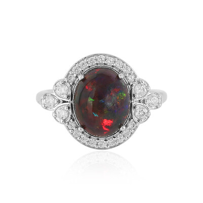 Anillo en plata con Ópalo de Mezezo